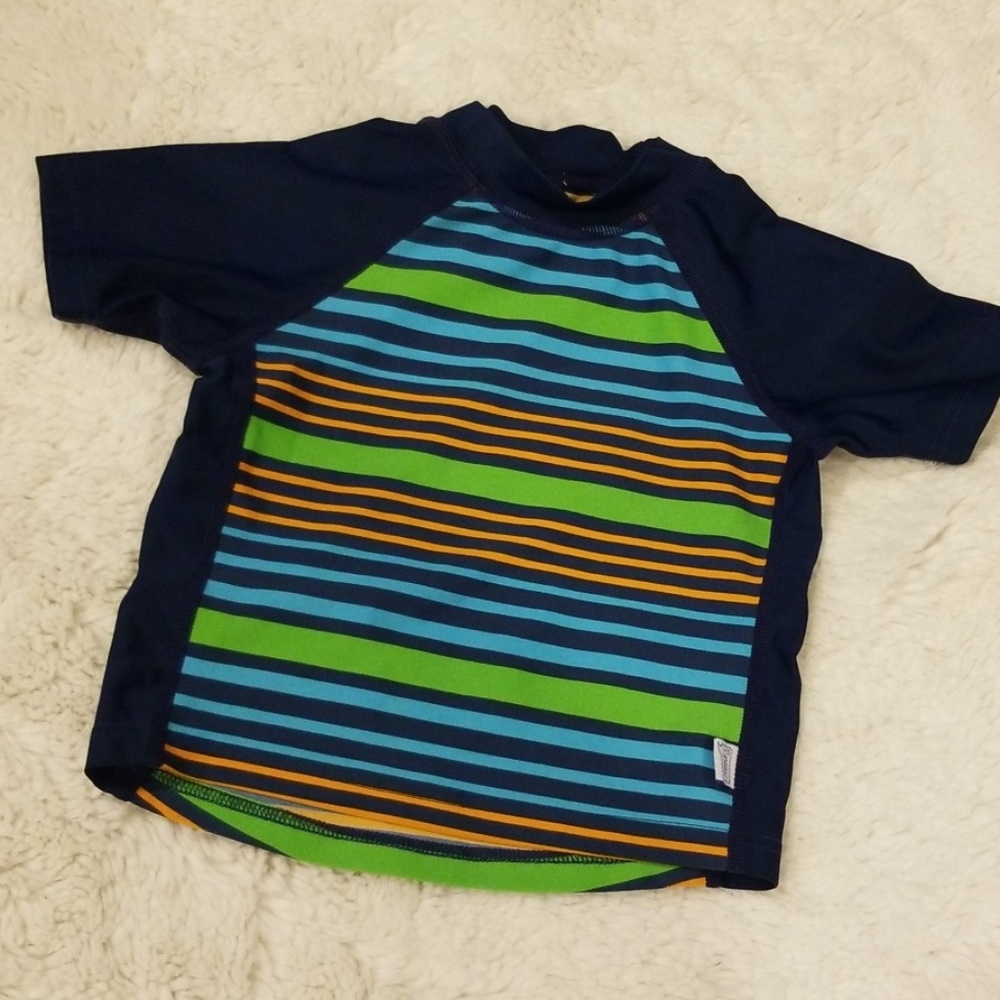 🎉 iplay rashguard (18-22 lbs)